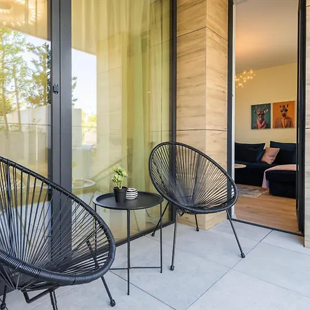 Ivy - Lux With Parking & Pool In Azur Panorama Daire