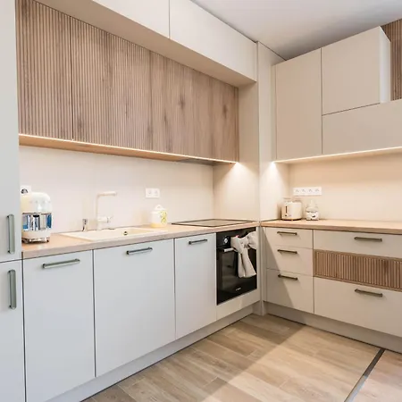 Ivy - Lux With Parking & Pool In Azur Panorama Daire *