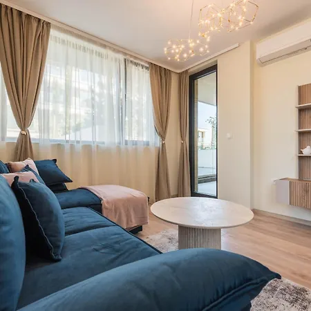 Daire Ivy - Lux With Parking & Pool In Azur Panorama Aziz Konstantin ve Elena